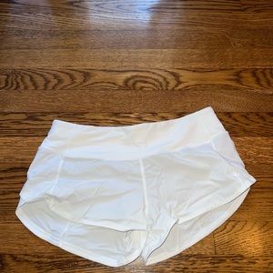 White lululemon speed up 2.5 shorts